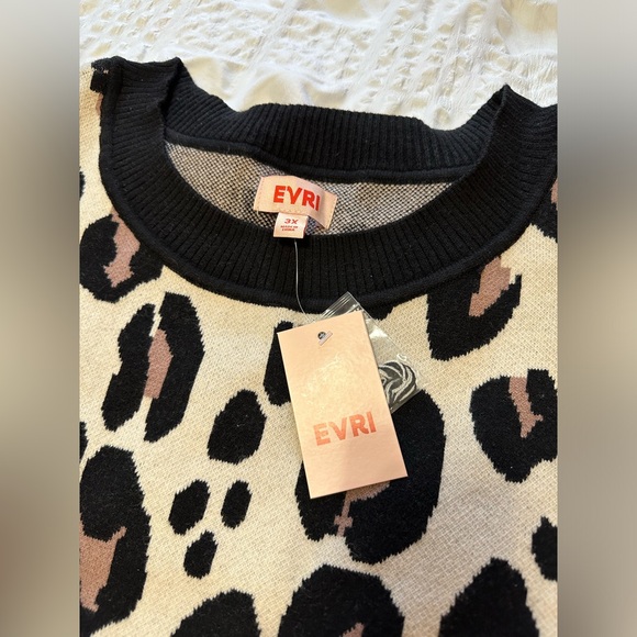 ๐๐คEVRI Leopard Sweater 3X NWT - Picture 5 of 11
